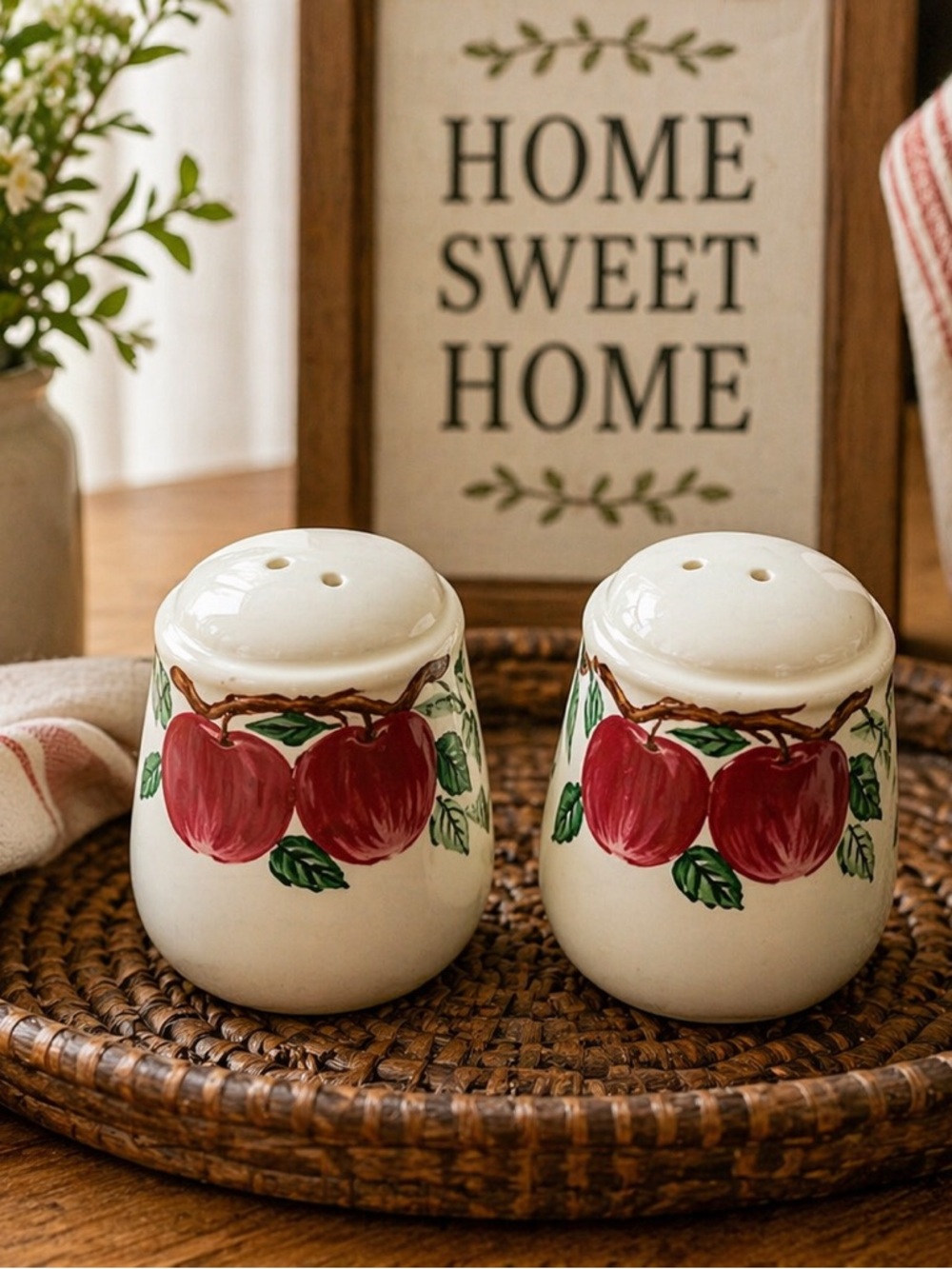 Nancy Calhoun Bella Roma Apple Salt & Pepper Shakers Vintage Farmhouse China Set